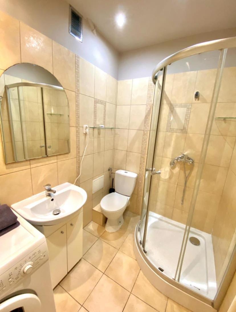 Comfortable Apartment In Old Town Krasków Exterior foto